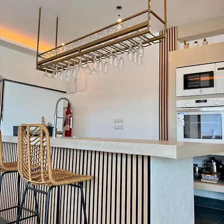 Marea Apartment *